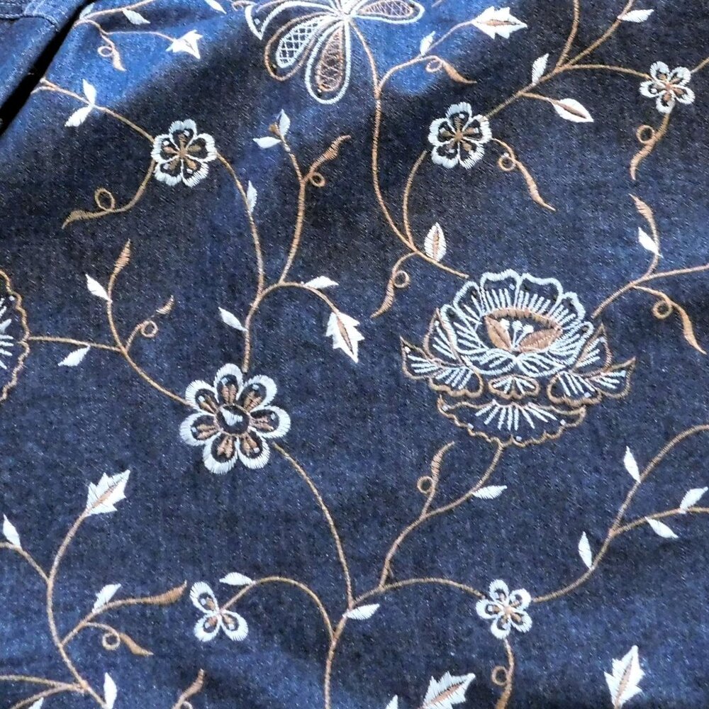 New Direction Embroidered Denim Jacket Large Black Floral Beaded Metal Buttons - Picture 9 of 11